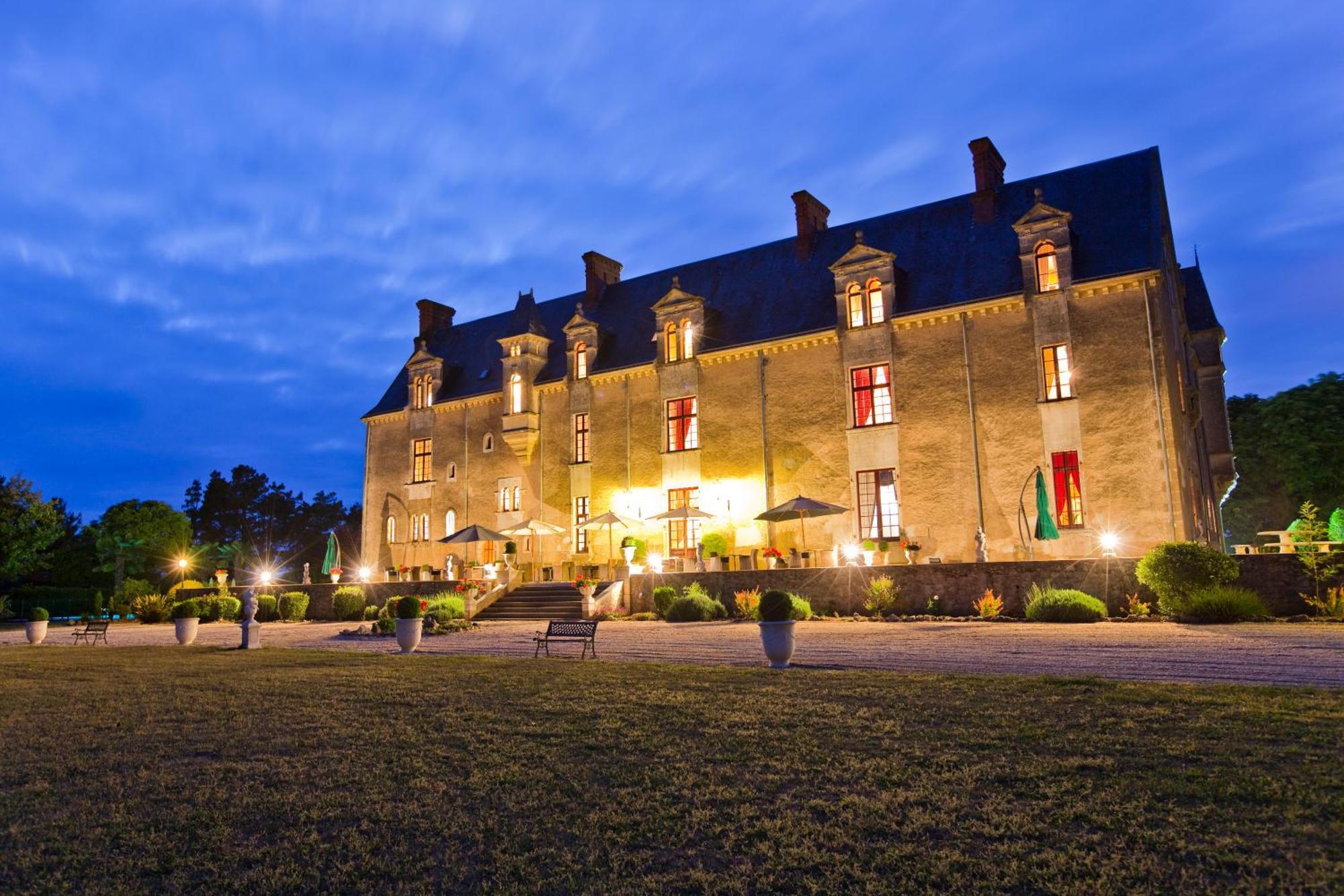 Chateau De La Verie Challans Exteriör bild